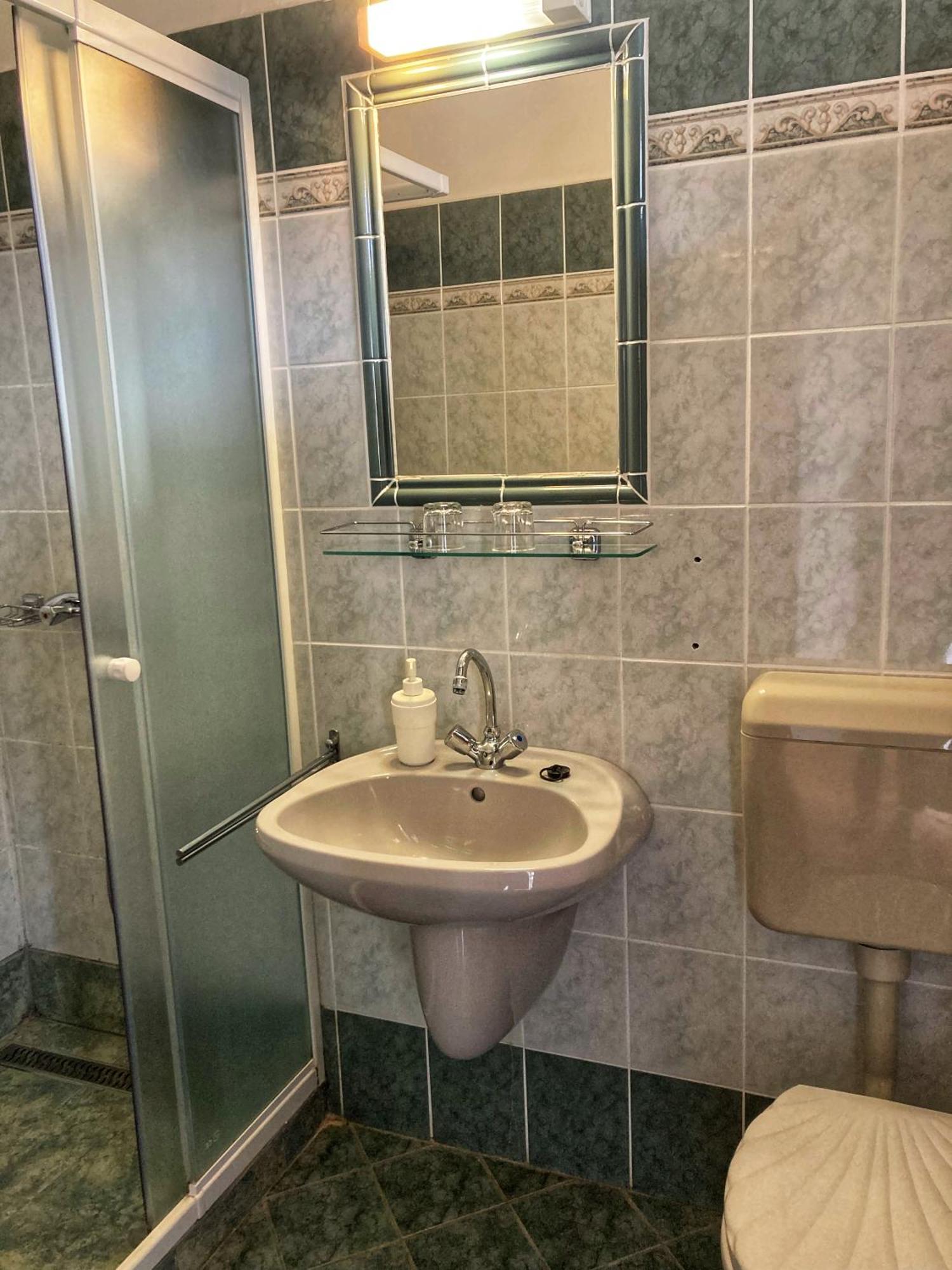Ginti Panzio, Orseg Hotell Magyarszombatfa Exteriör bild