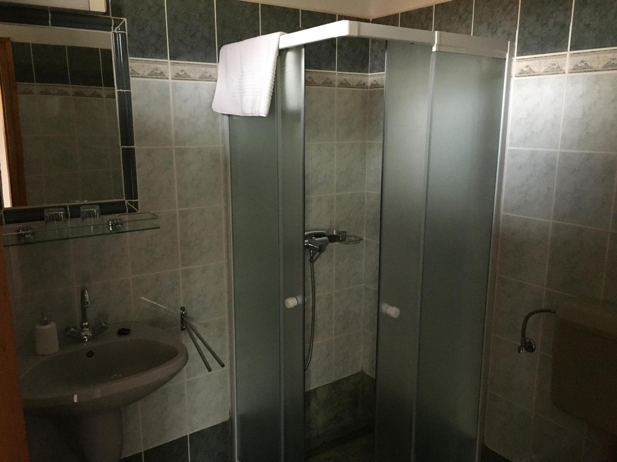 Ginti Panzio, Orseg Hotell Magyarszombatfa Exteriör bild